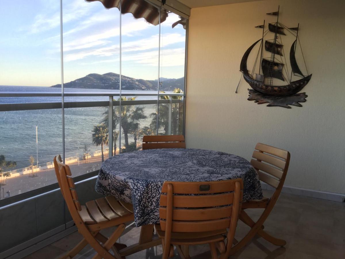 Bord De Mer - Cannes La Bocca Bagian luar foto